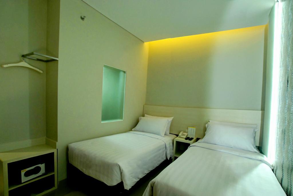 Hotel Vio Westhoff à Bandung Extérieur photo
