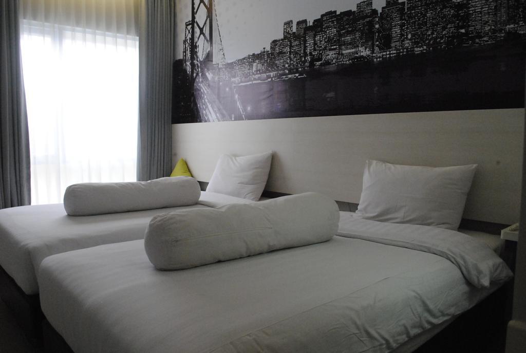 Hotel Vio Westhoff à Bandung Extérieur photo